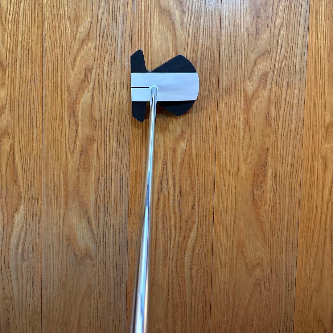 オ*リ様 Odyssey A-ONE Square 2 パター