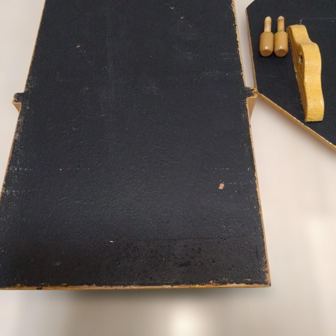 アンティーク風八角形木製時計（不動品）※絵柄　mg midget　※文字盤にmg