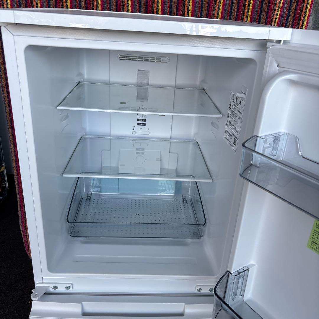 SHARP中古冷凍冷蔵庫152L2022年製 形名SJ-D15H-W