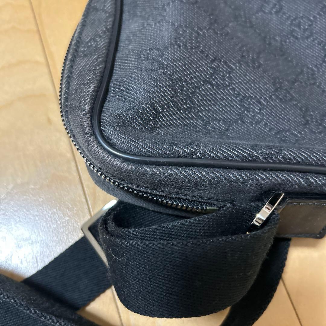 【予約品】Gucci ブラック ショルダーバッグ 収納袋付き
