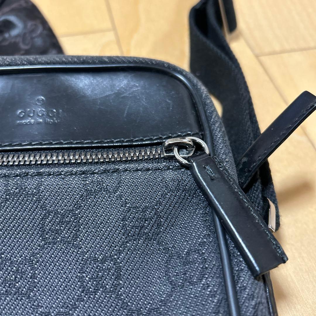 【予約品】Gucci ブラック ショルダーバッグ 収納袋付き