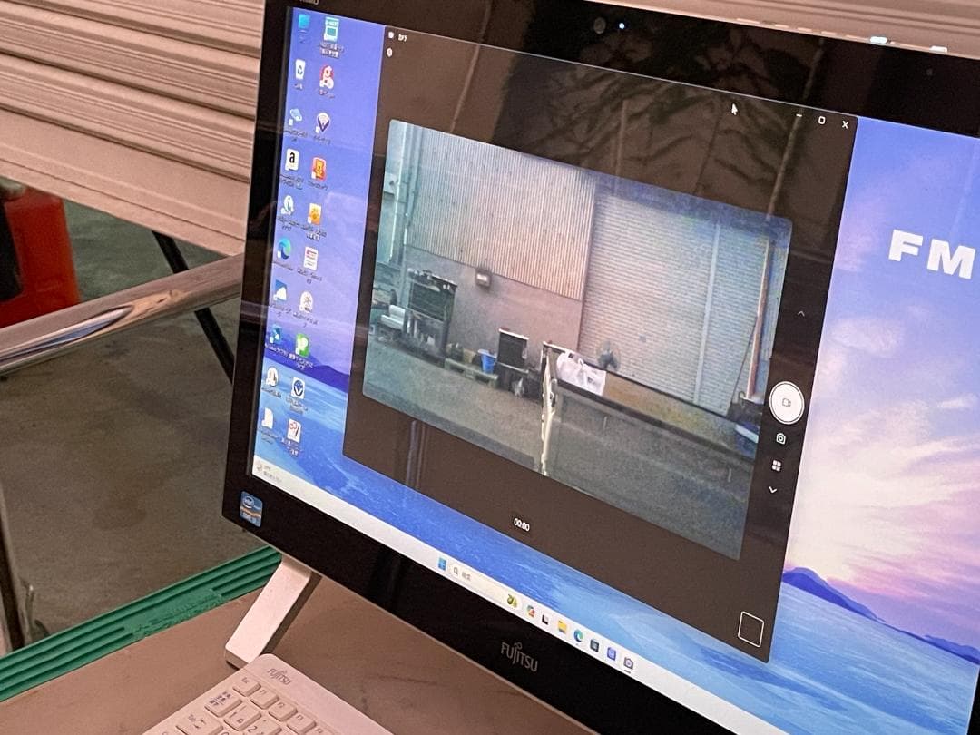 ★ 一体型 デスクトップパソコン 富士通 FH56/KD FMVF56KDW