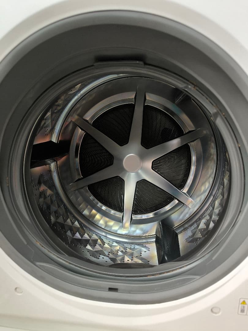 2021年製　パナソニックドラム式洗濯乾燥機 7k/3.5k NA-VG750L