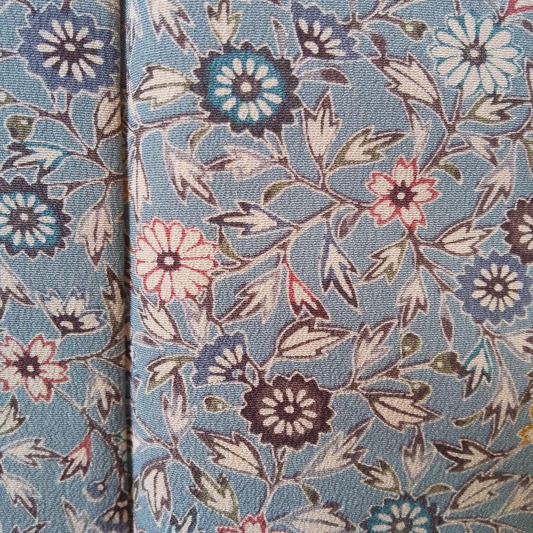 【さんび誂製】上質化繊・小紋・小花柄・くすみ水色系・袷・美品