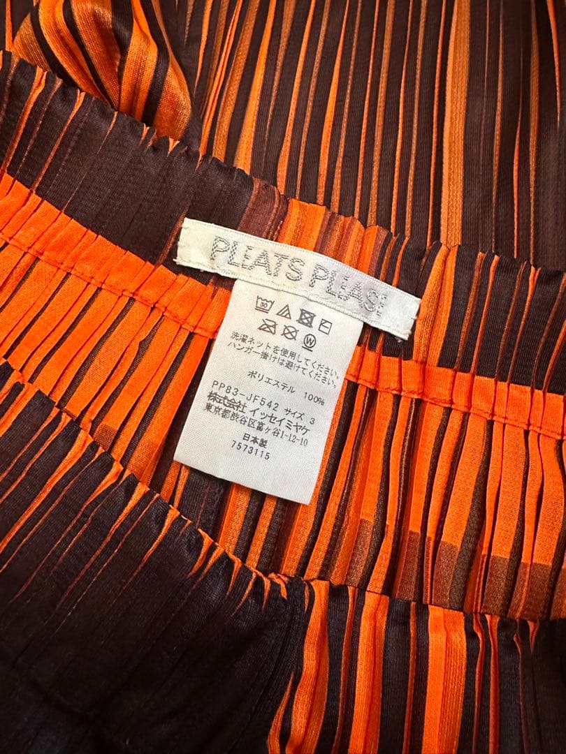 プリーツプリーズ　アルトネオンワイドパンツ　オレンジx 黒　美品　ネオンオレンジ