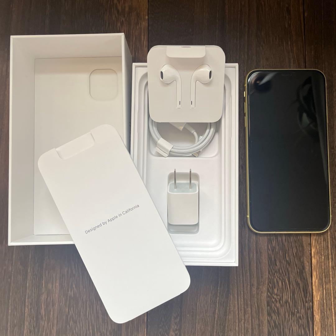 【美品】iPhone11 付属品 simフリー イエロー 64GB Apple