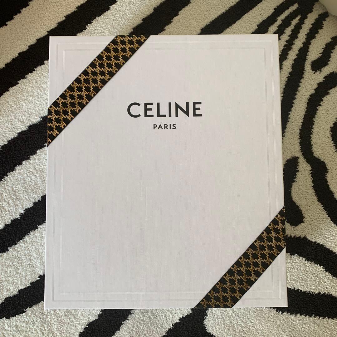 CELINE スモール キューボバッグ／サプルカーフスキン ブラック新品未使用品
