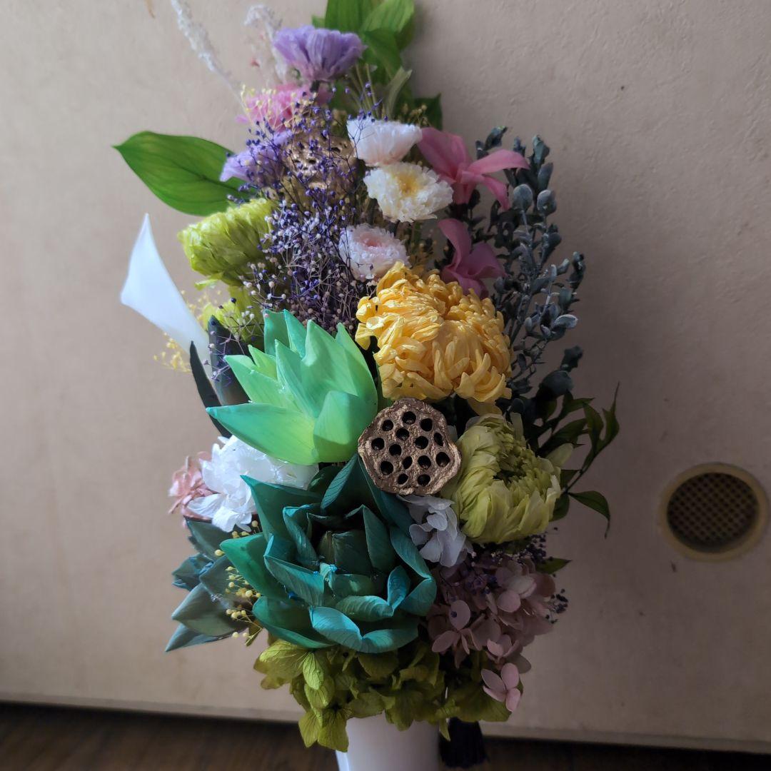 特選仏花　特大　花瓶付き　蓮の花　(清らかな心)　造花無し　プリザーブドフラワー