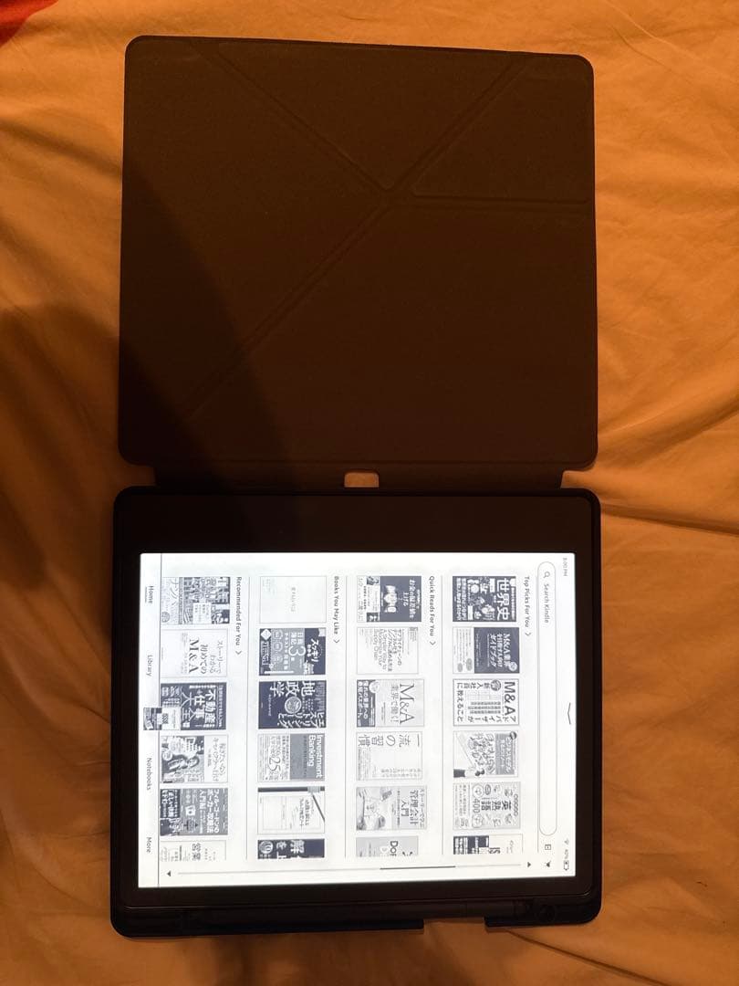 Kindle Scribe（10.2インチ／プレミアムペン付きモデル）