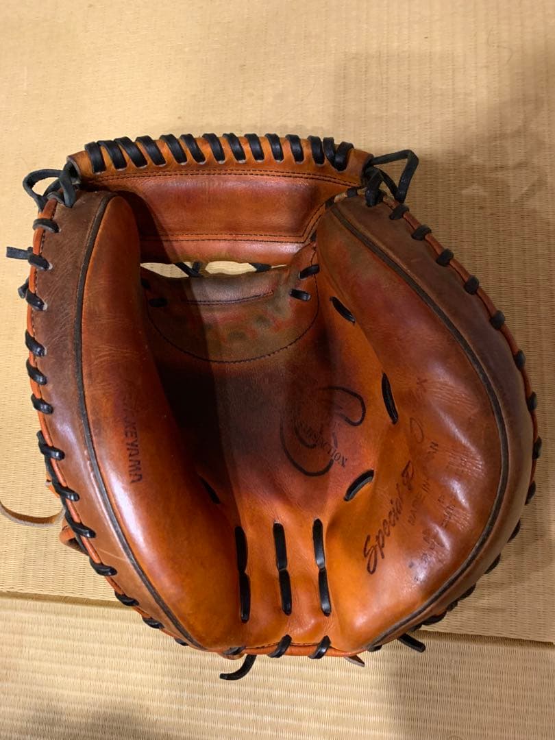 ハタケヤマ　硬式用　キャッチャーミット