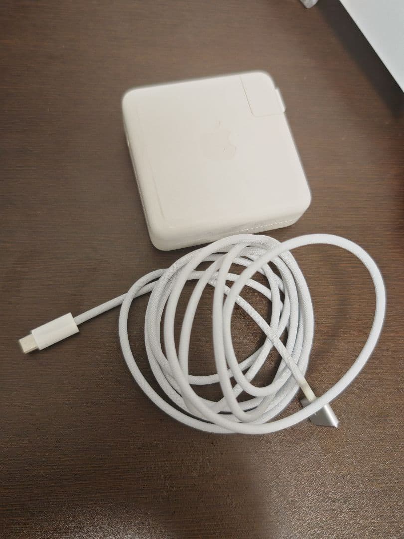 Apple MacBook 14インチ　スペースグレイM1 Pro/16/512