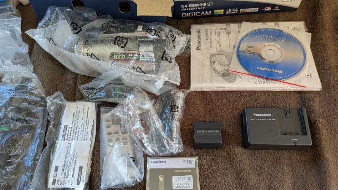 【美品】Panasonic　NV-GS500　ビデオカメラ【テープ付】