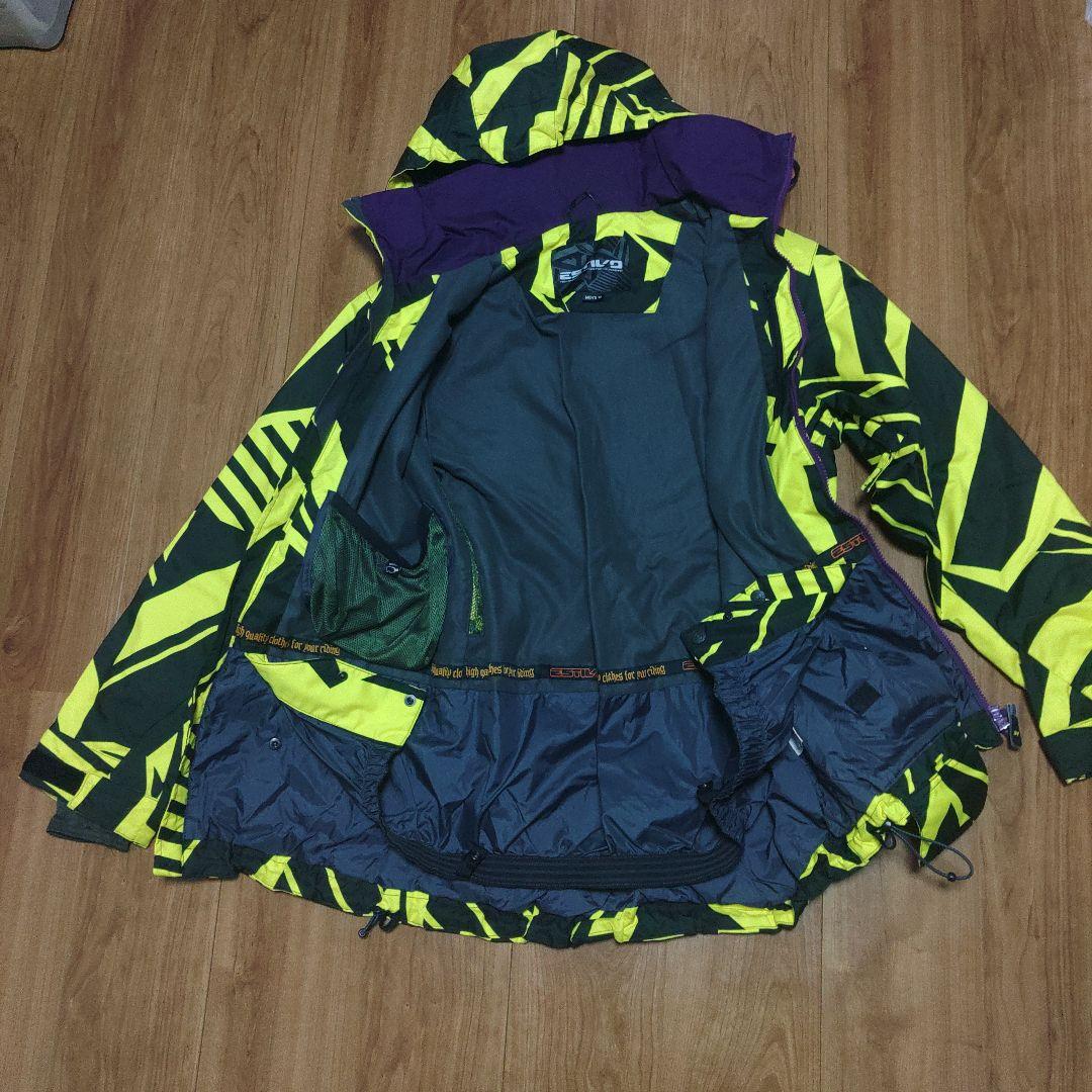 スノーボード用防水ジャケット