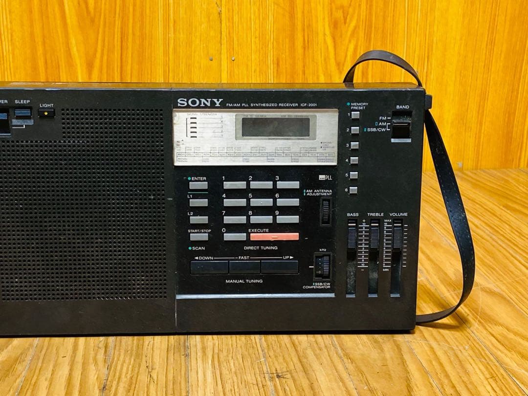 SONY ICF-2001 AM/FMラジオ 受信機