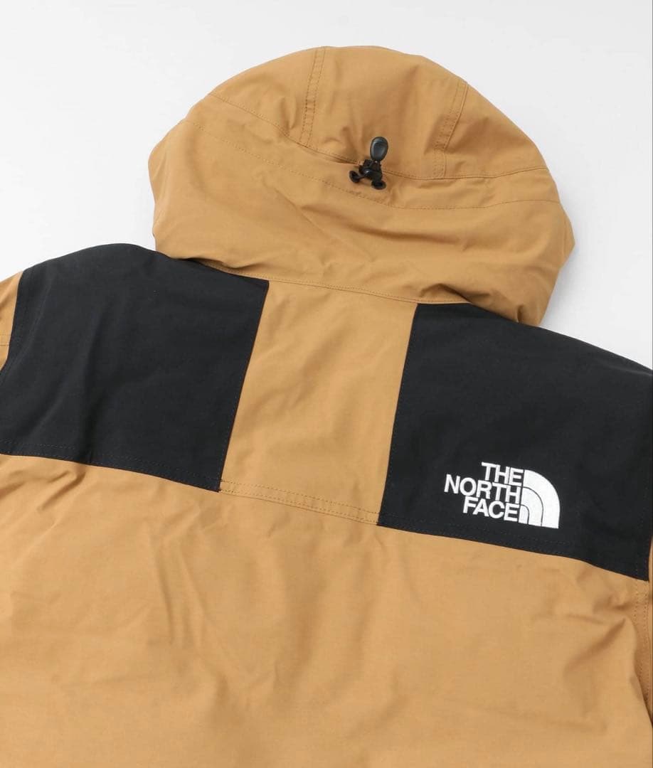 North face マウンテンダウンジャケット