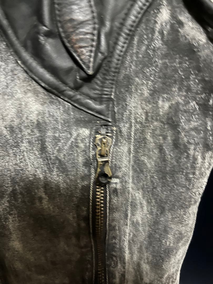 ヤスユキイシイ　Yasuyuki Ishii