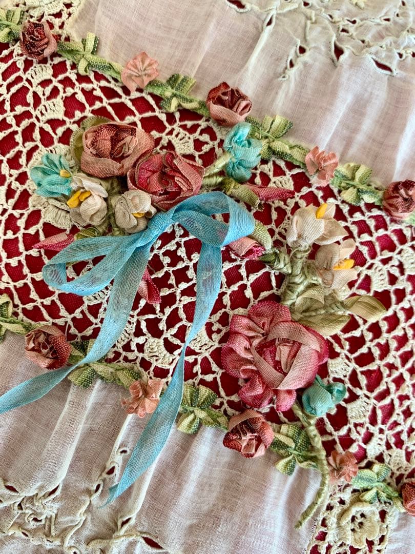 フランスアンティークコットンカバーxシルククッションロココリボン ・モチーフ装飾