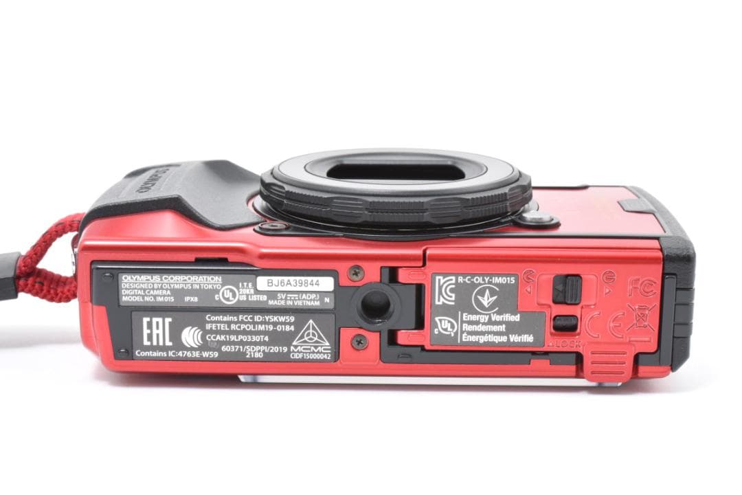 美品 OLYMPUS TOUGH TG-6 4K レッド デジタルカメラ