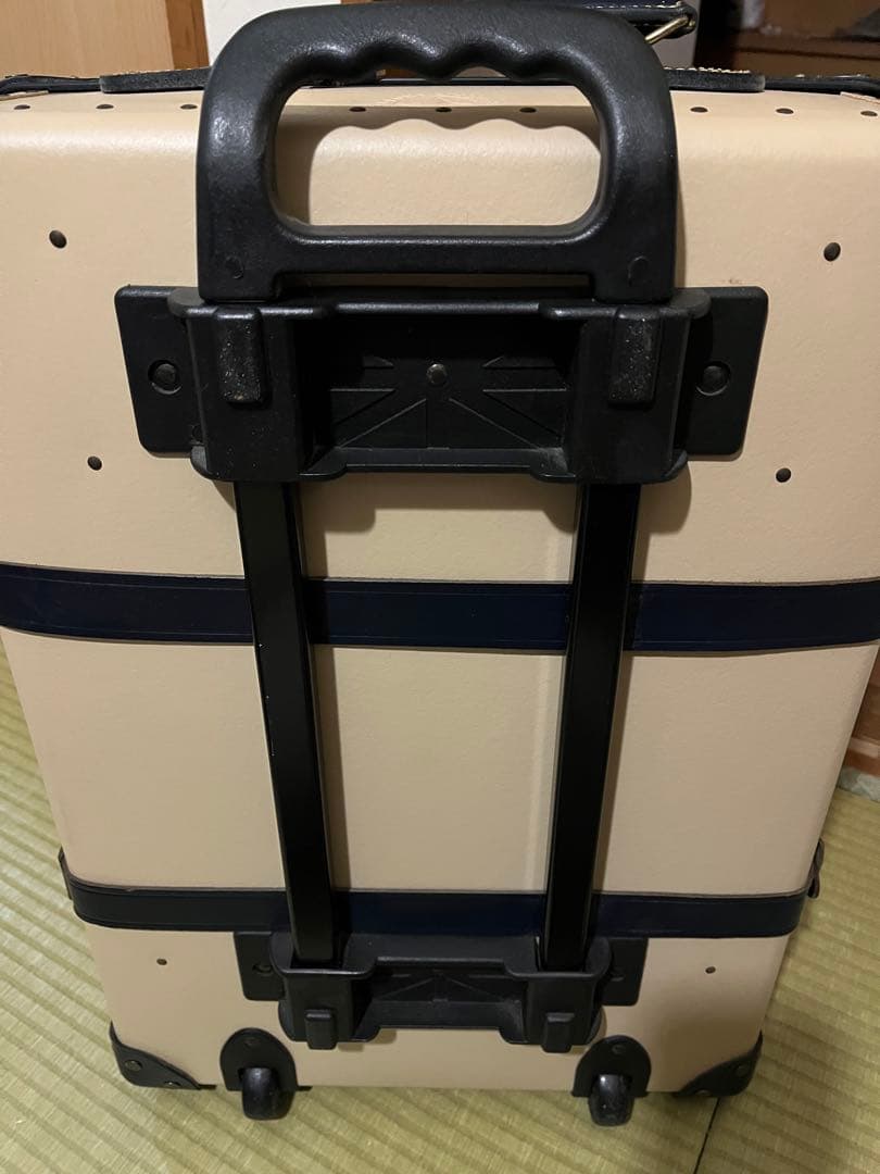 グローブトロッター シップス コラボ21インチ 限定品　機内持ち込み可