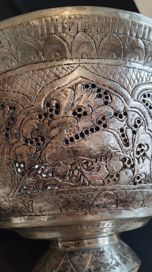 ブ*太様 ラオス　銀杯　965g