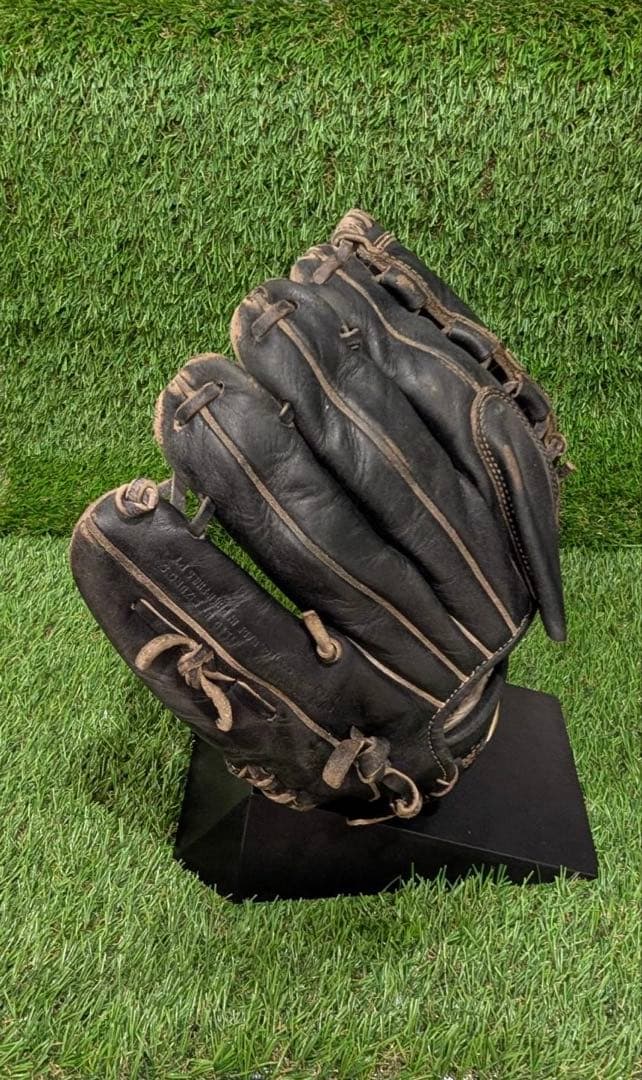 野球グラブ　グローブ　中学硬式用　投手用　ミズノ　グローバルエリートRG