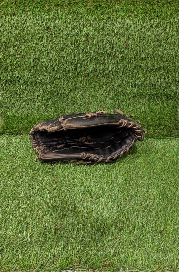 野球グラブ　グローブ　中学硬式用　投手用　ミズノ　グローバルエリートRG