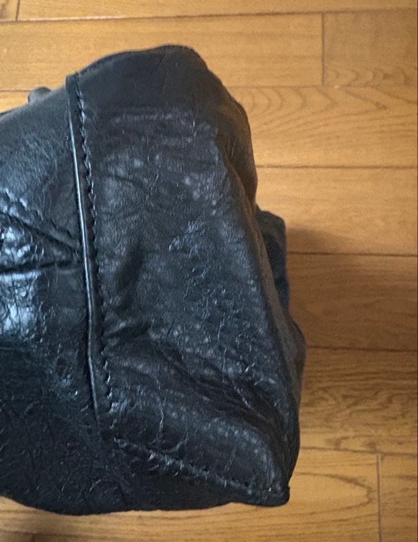 【未使用】BALENCIAGA ブラックレザー ショルダーバッグ　サンデー
