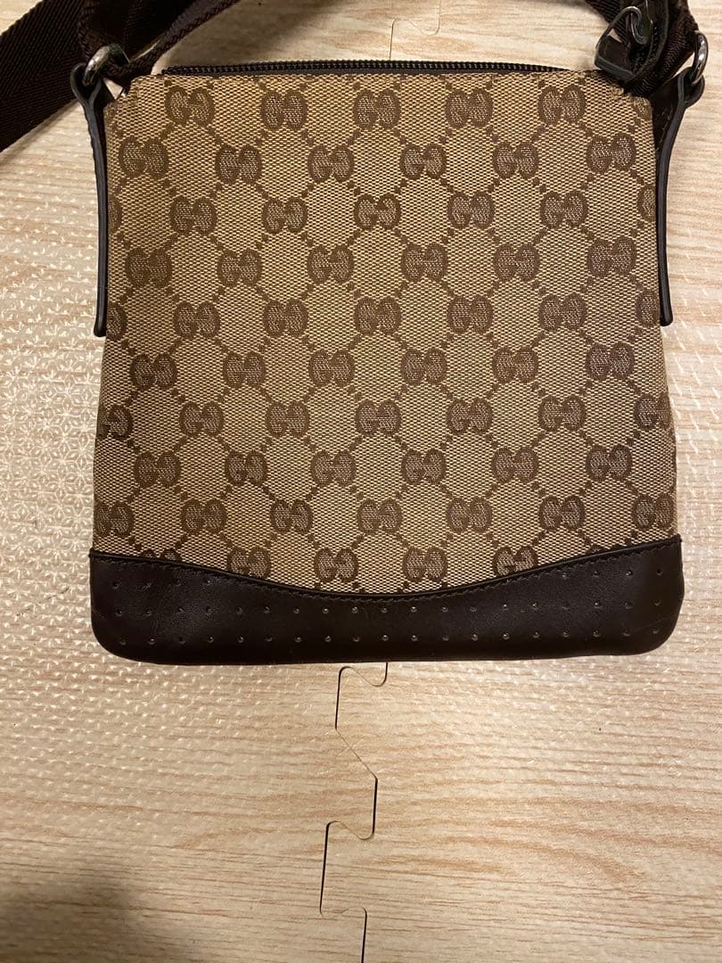 GUCCI GGパターン ショルダーバッグ 保存袋付き