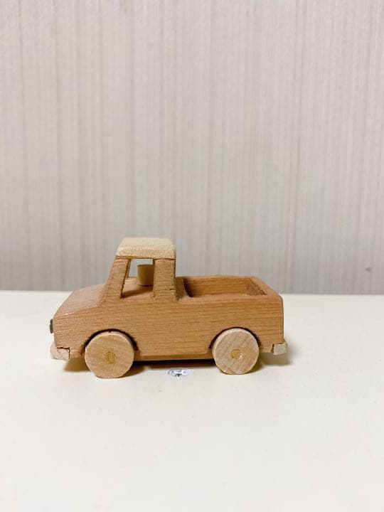 木製ミニカー　トラック
