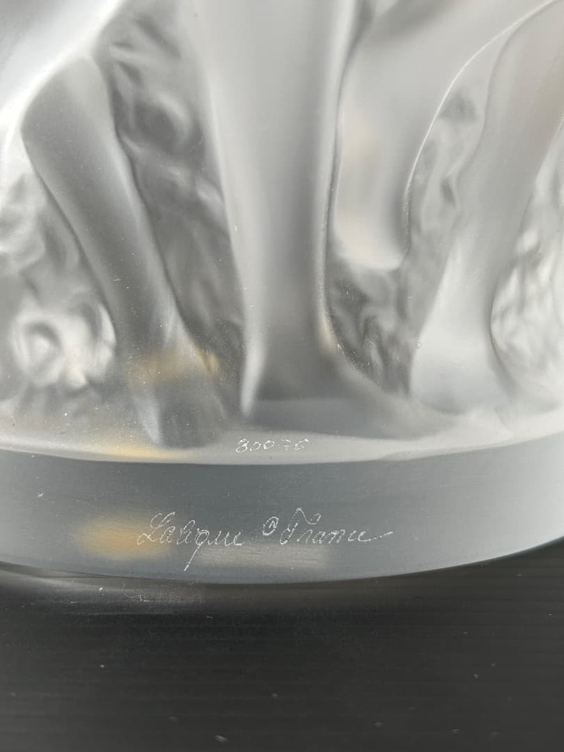 ルネ ラリックのバコントゥ ベース