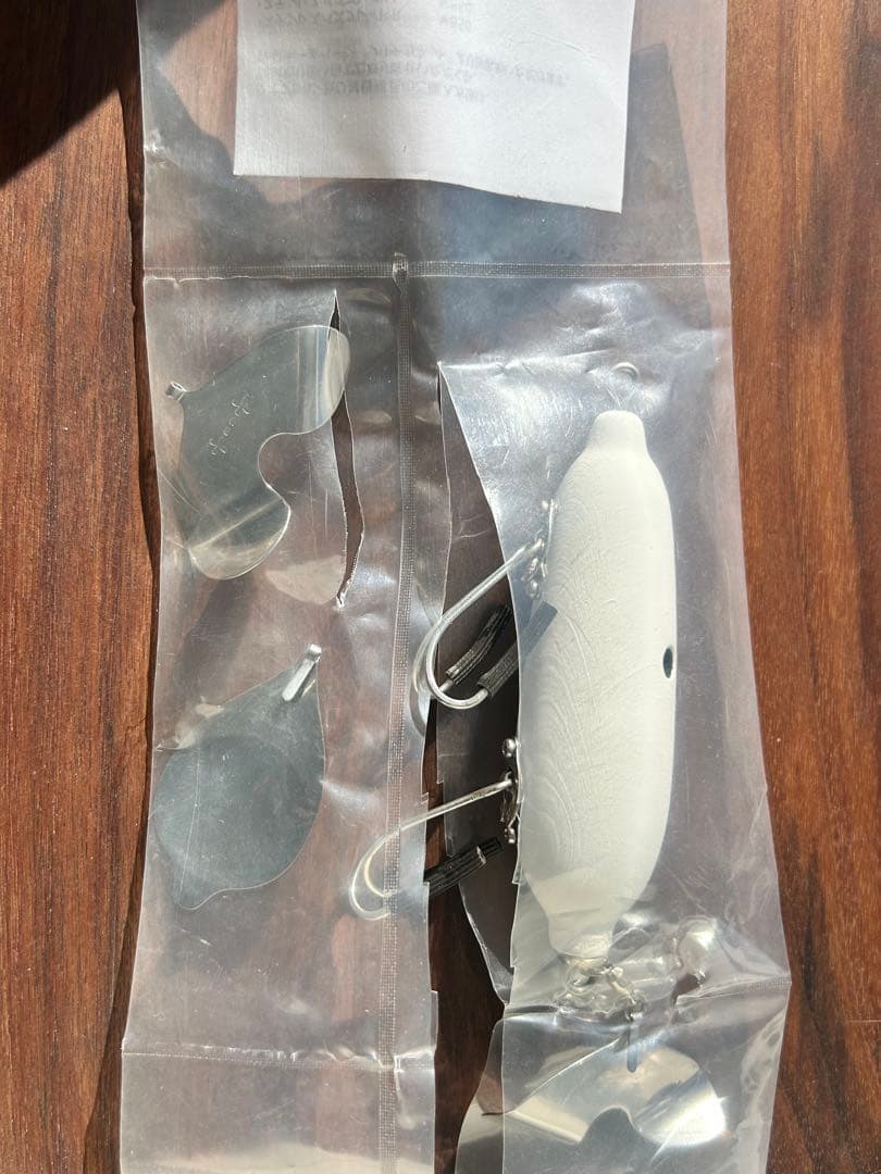 ティート　モヤンチーノ　アナアキ