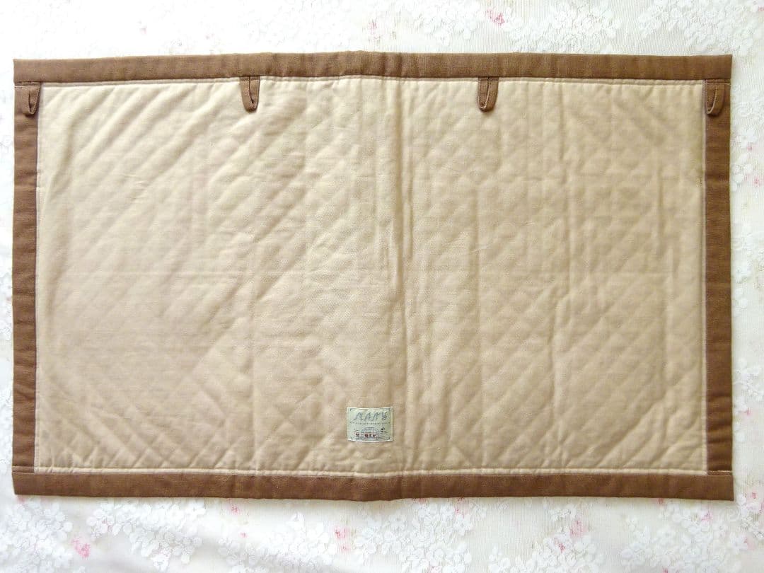 マニー　テリアとカモのウォールポケット　コラージュ　マニーローズ　イマン