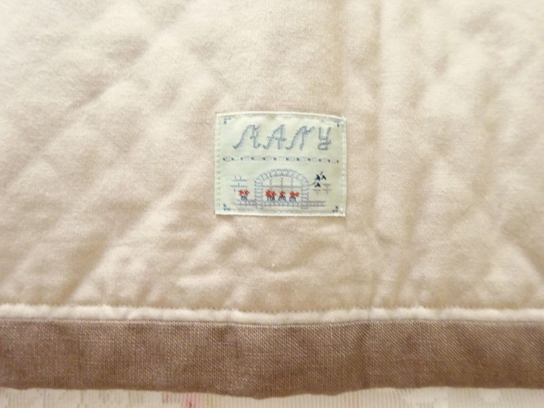 マニー　テリアとカモのウォールポケット　コラージュ　マニーローズ　イマン