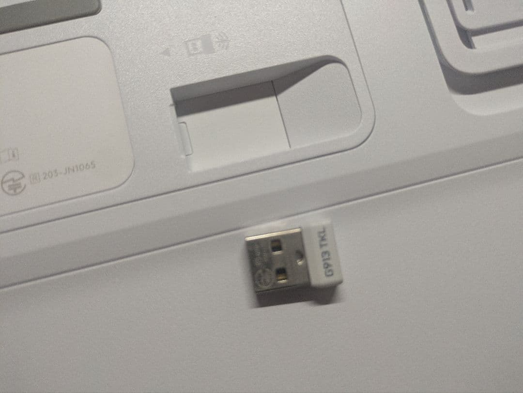 Logitech G913 TKL ワイヤレス シルバー/ホワイト