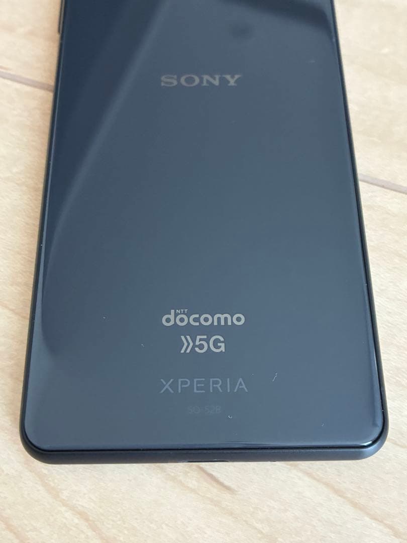 docomo版　SO-52B Xperia 10 III エクスペリア