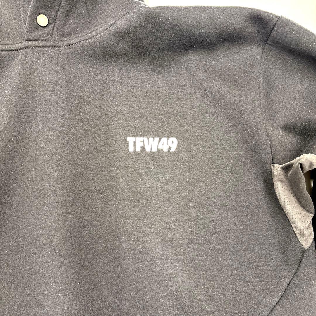 TFW49 スウェットパーカー