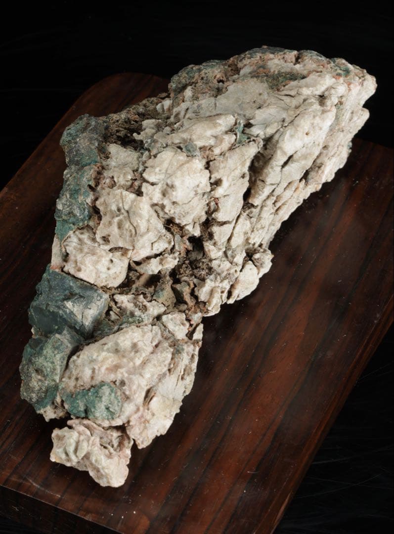 菊花石　断層石 風化景石 台座付 721g 天然石 鑑賞石 原石 自然石 景石