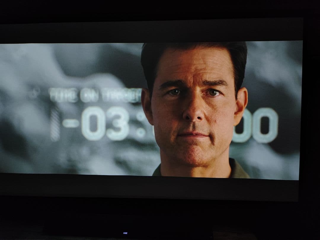 BenQ GK100　4Kプロジェクター　美品