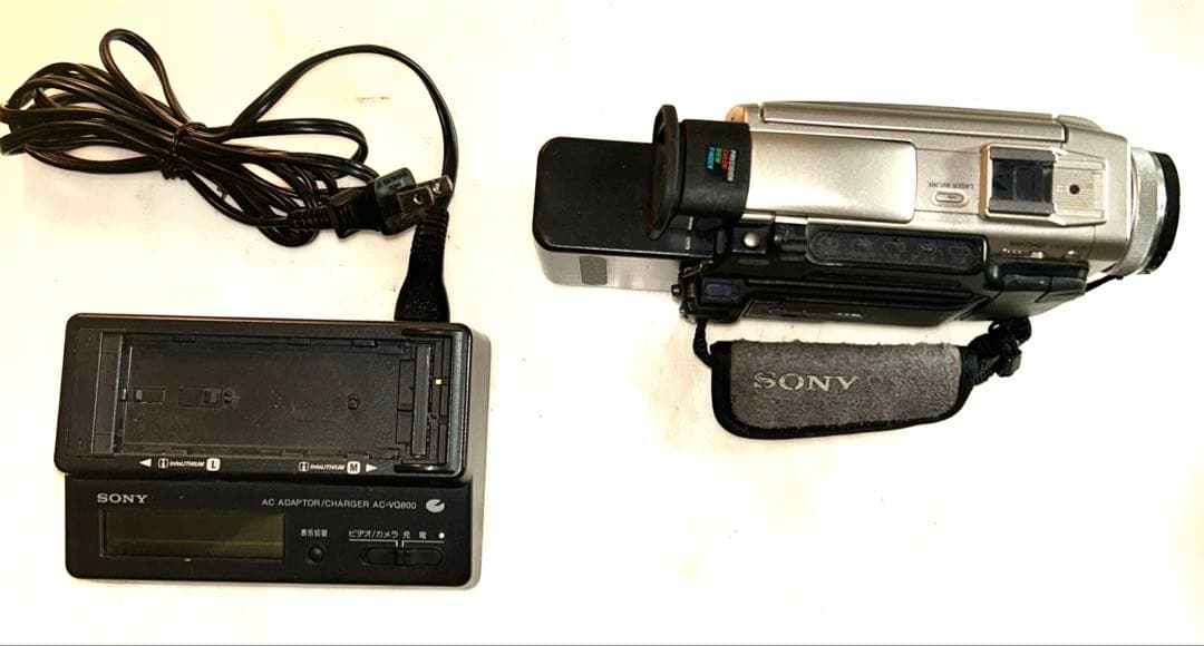 【ジャンク品】Sony DCR-TRV10 miniDV ハンディカム
