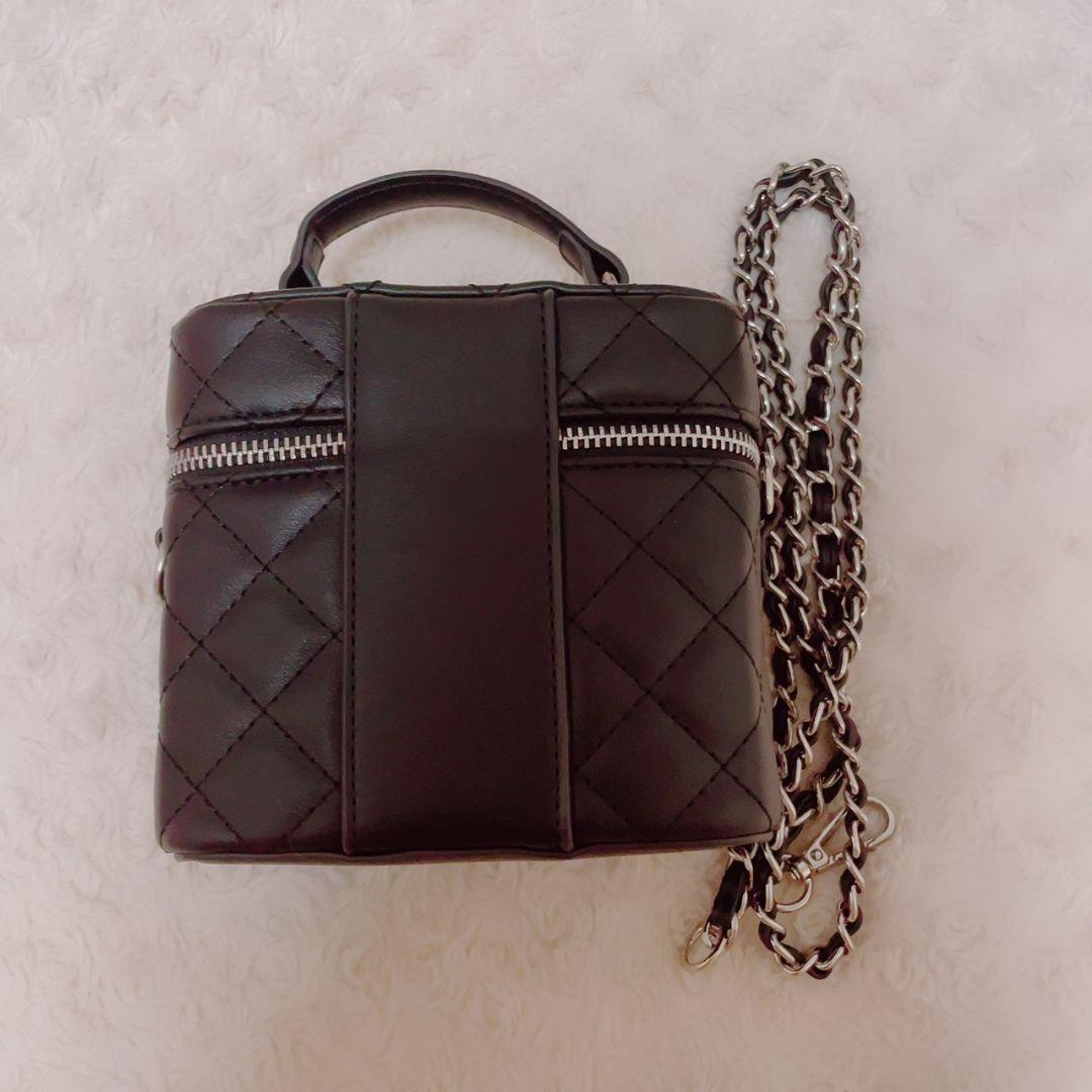 Darich キルティングスクエアミニバッグ シルバーパーツ BLK バニティ