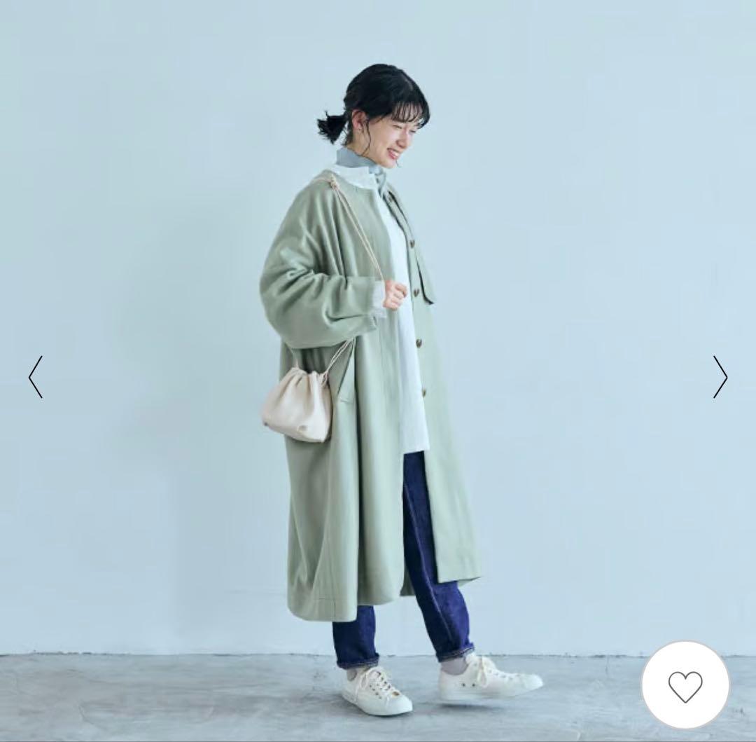 Inswirl インスワール　巾着バッグ　ミディアム　ホワイト　レザー　ETRE