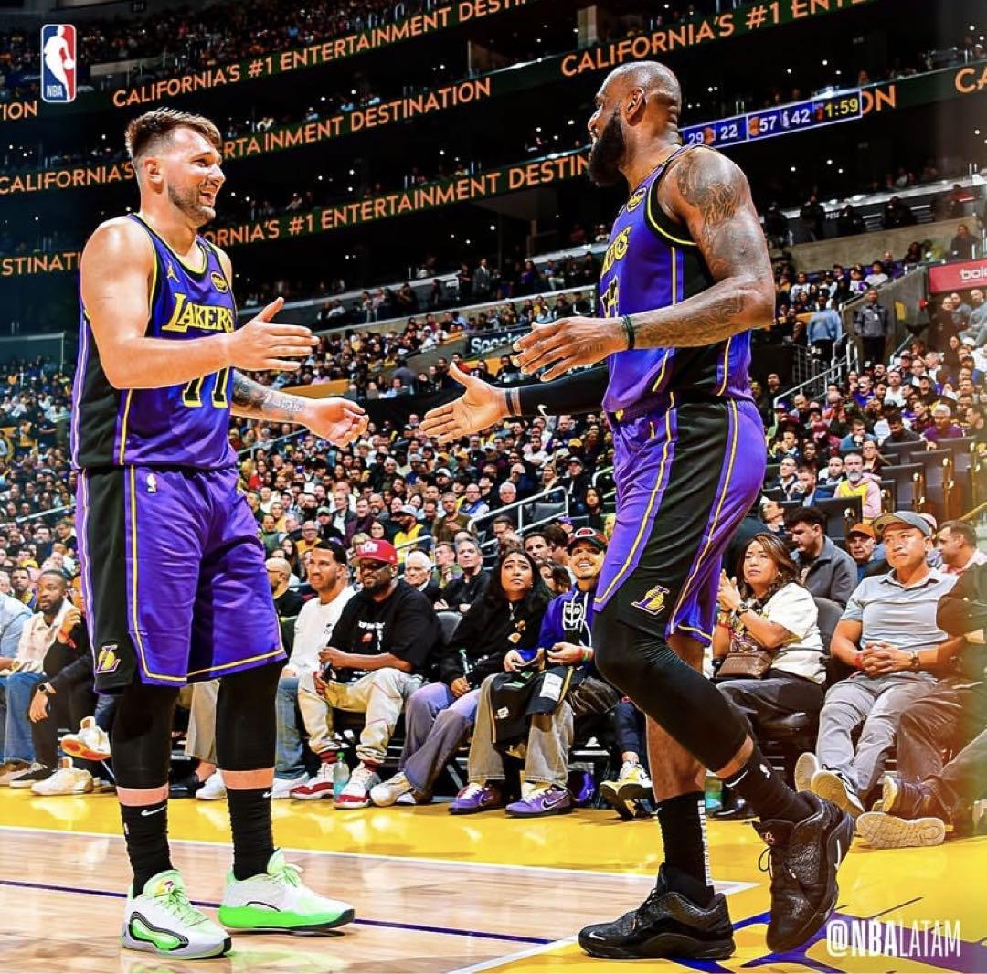 新品NIKE JORDAN Luka 4ジョーダンルカ4バスケットシューズ 25