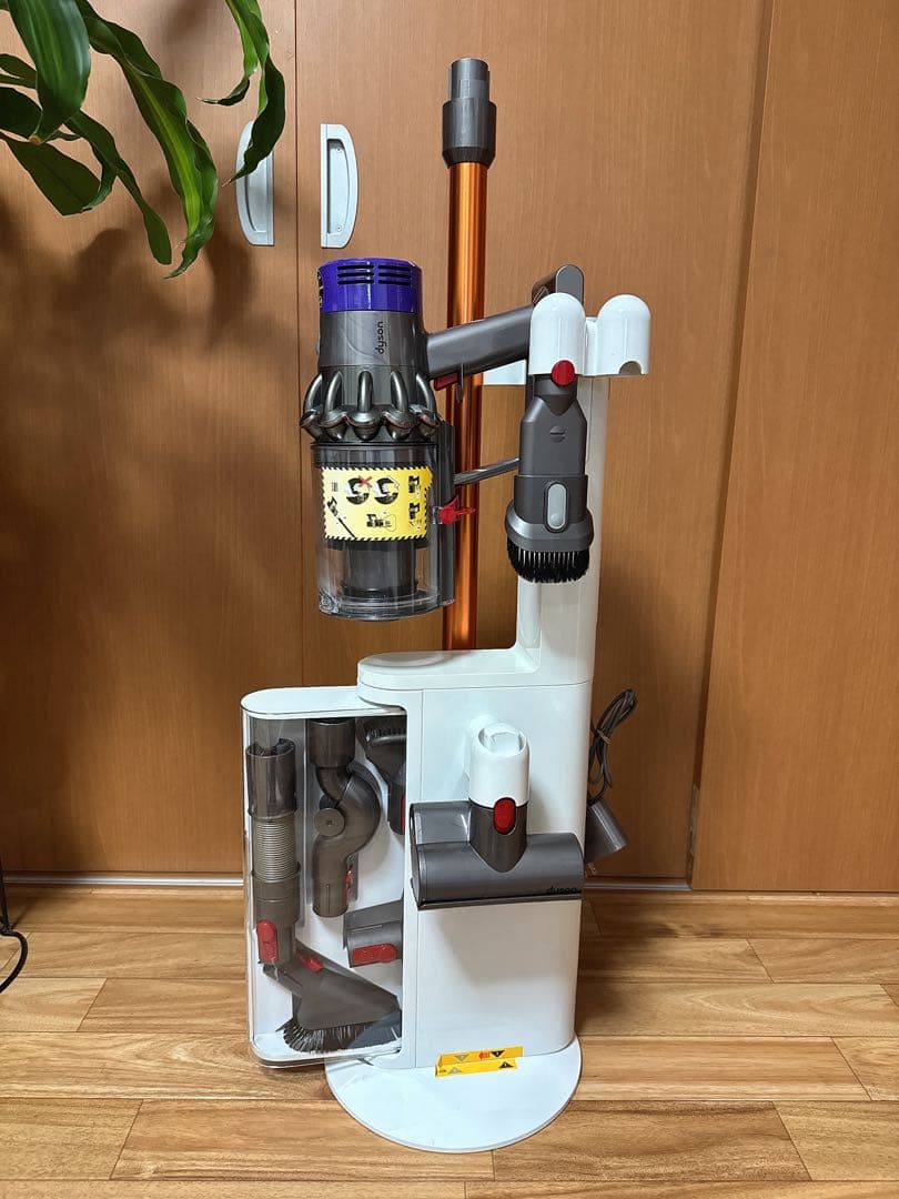 【分解洗浄済】275-ダイソン dyson v10 sv12 掃除機 作動品