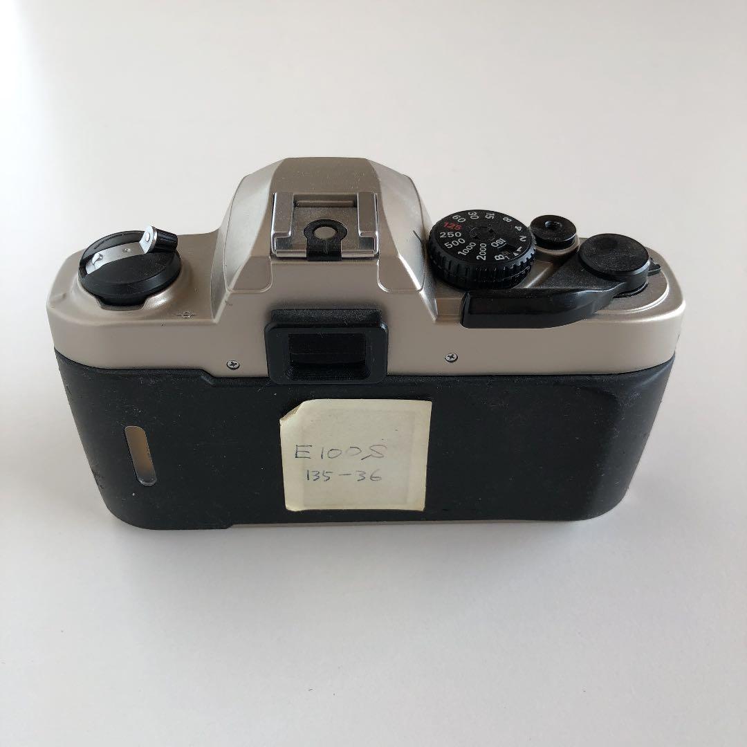 Nikon FM10フィルムカメラです
