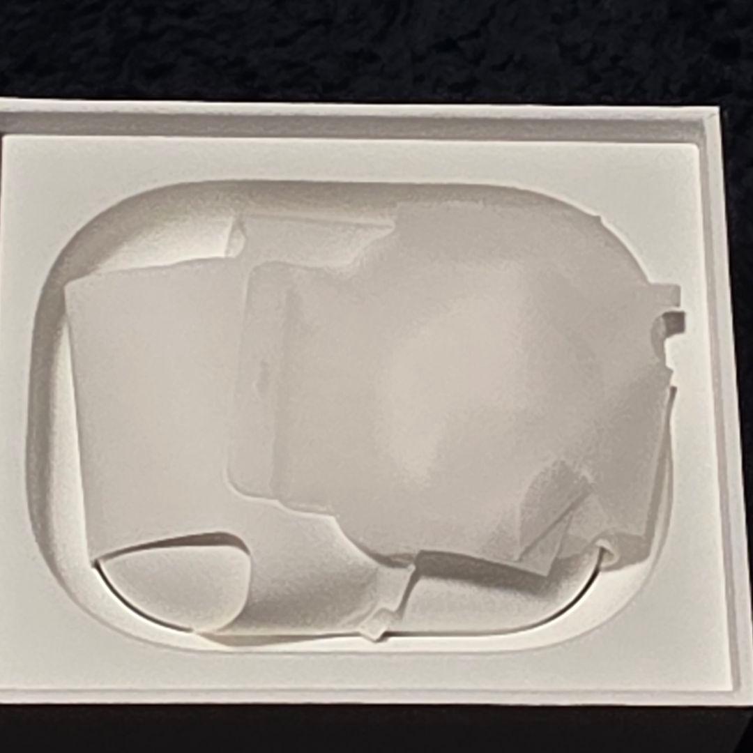 ✨限定価格✨Apple　AirPods Pro3　本体　イヤーチップ付き