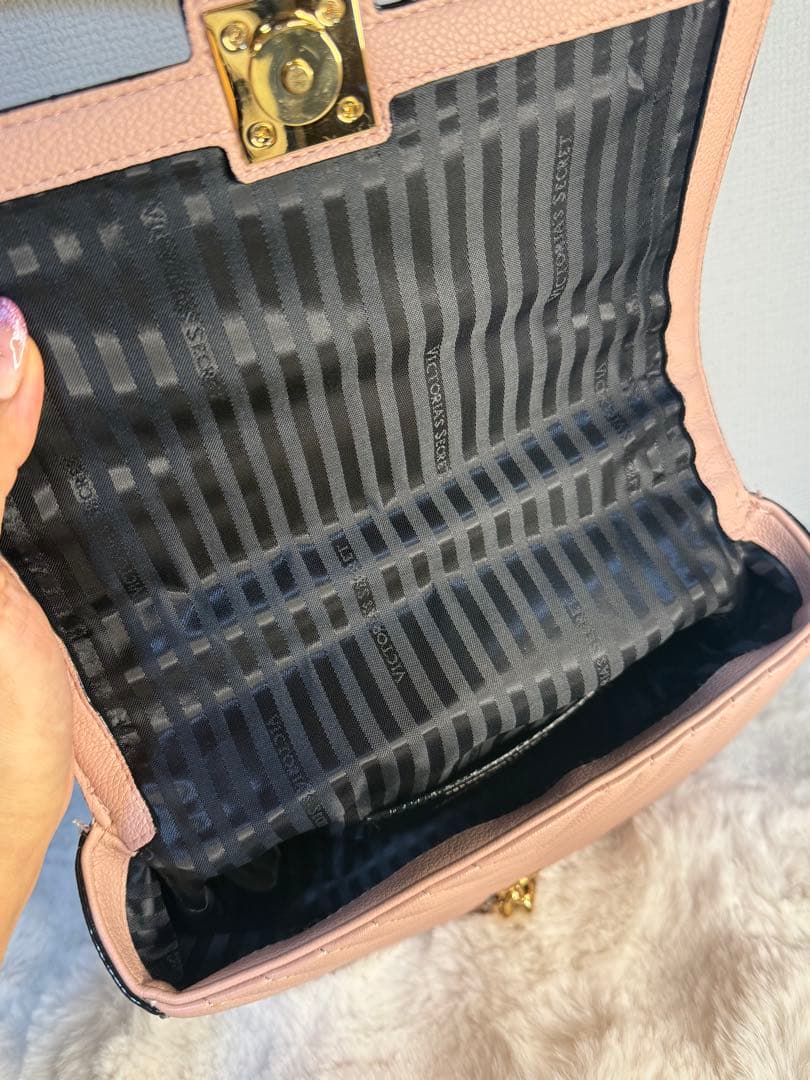 ヴィクトリアシークレット ショルダーバッグ