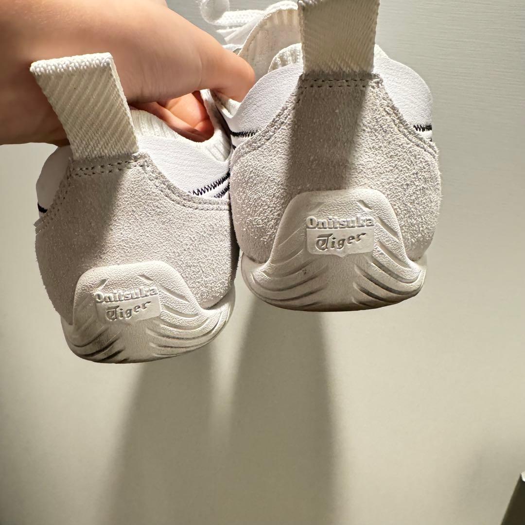Onitsuka Tiger ホワイトスニーカー 245mm