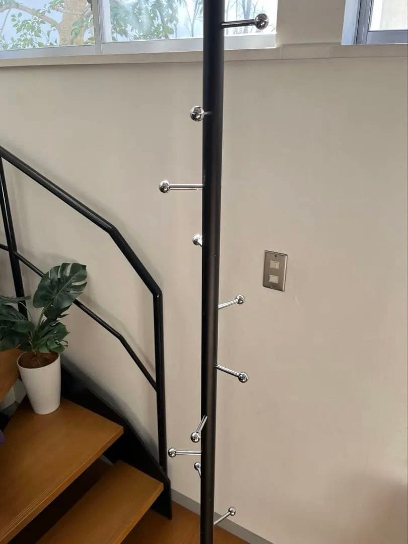 スペイン　Mobles114 コートスタンド　　　　モダンスタイル　ハンガー