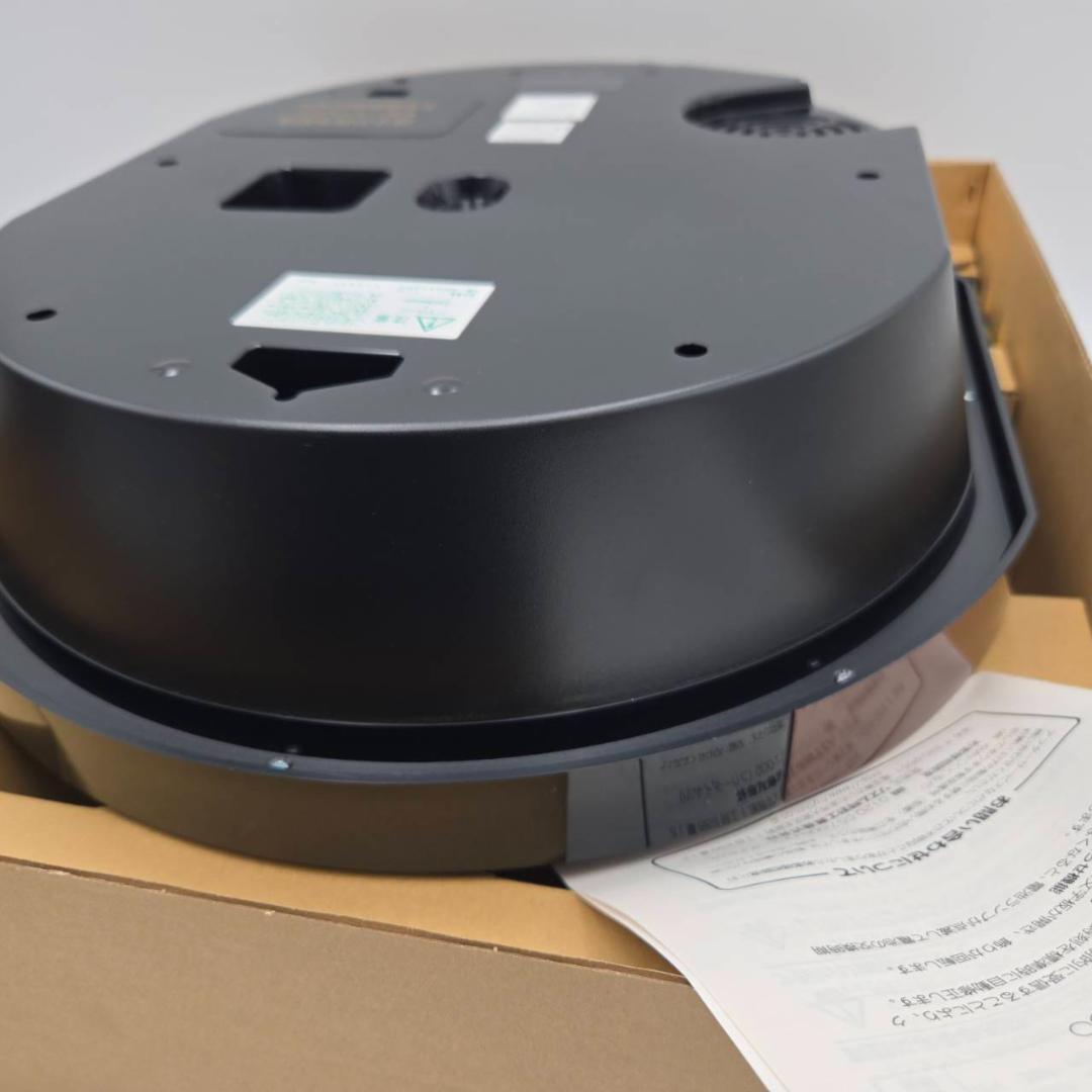 【新品未使用】 スモールワールド からくり電波時計 メロディ付 壁掛け時計