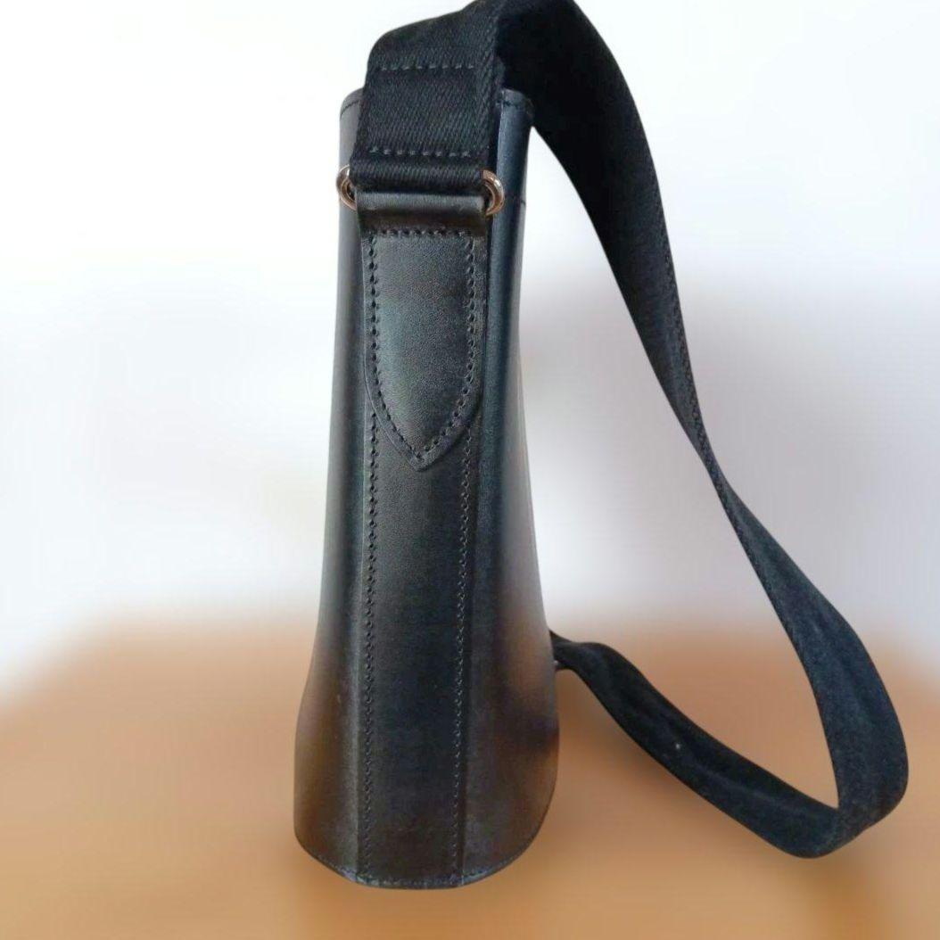 希少美品◆マーガレットハウエル ショルダーバッグ　バケツ　レザー　限定　ブラック